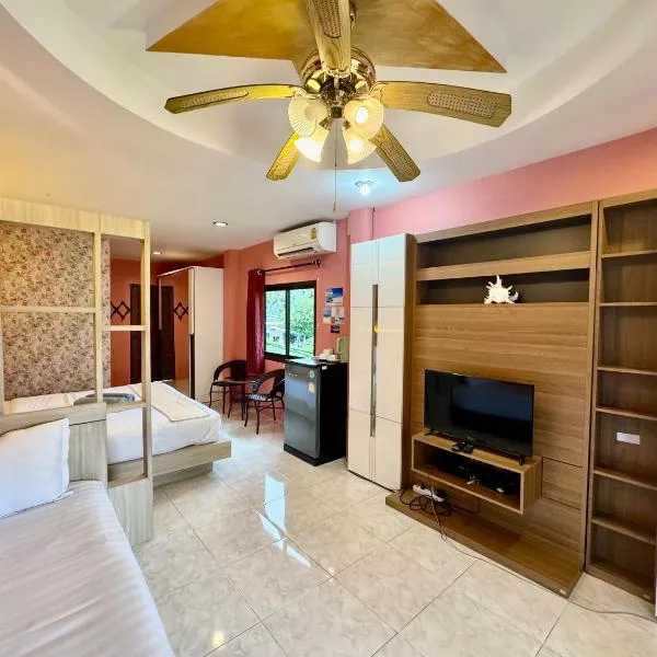 Golf House, hotel a Phuket