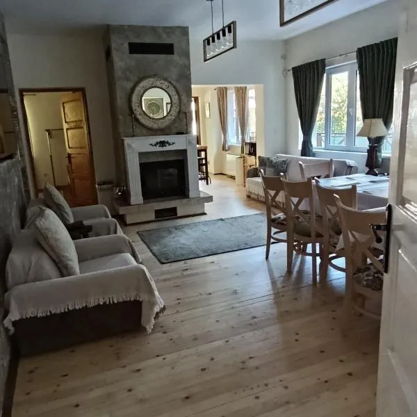 Villa GEKOS, hotel i Beli Iskar