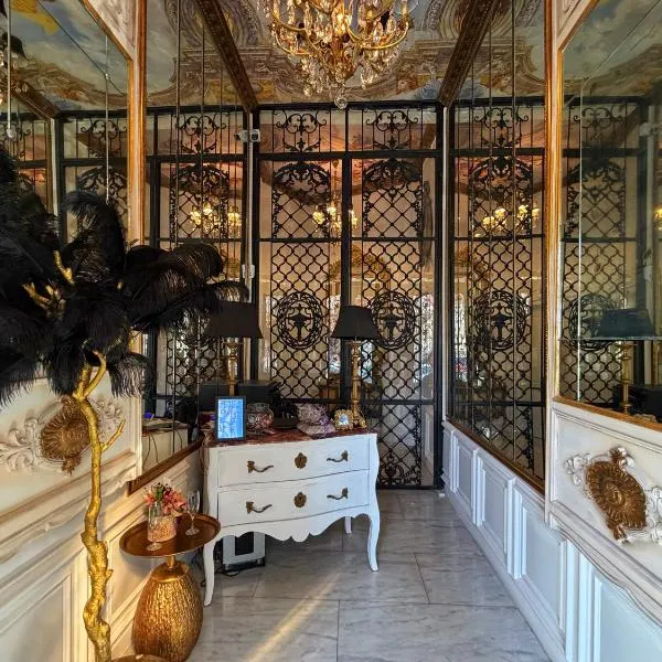 Chateau D'Amour Luxury Boutique, отель в Бухаресте