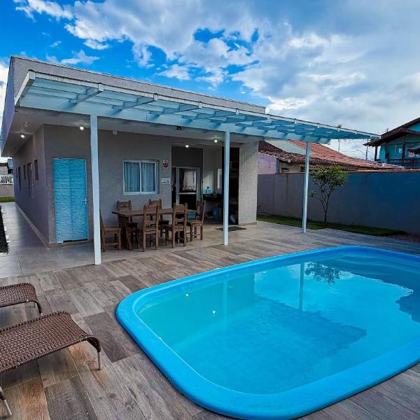 Casa com Piscina na Barra do Saí