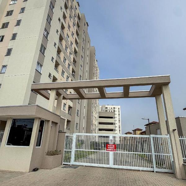 Apartamento em condomínio com vista para o mar
