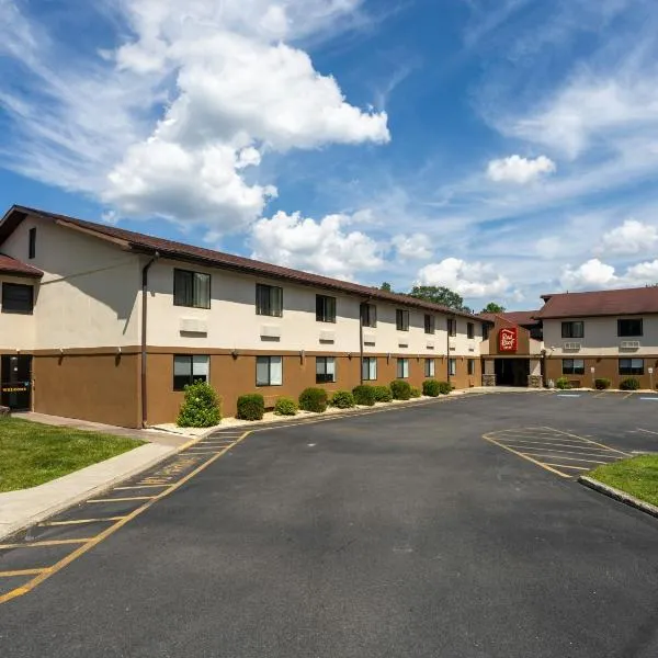 Red Roof Inn Binghamton North, хотел в Бингхамтън
