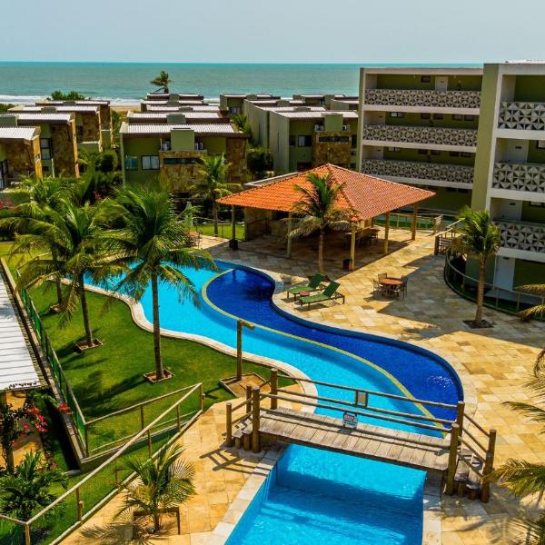 Apto em Resort com Acesso a Praia do Coqueiro