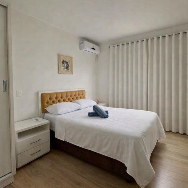 Espaçoso apto 2 quartos com lareira em Gramado - Foto 2