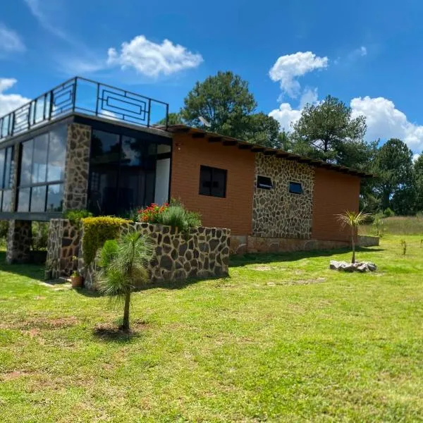 Cábaña bonita vista, hotel v mestu Atemajac de Brizuela
