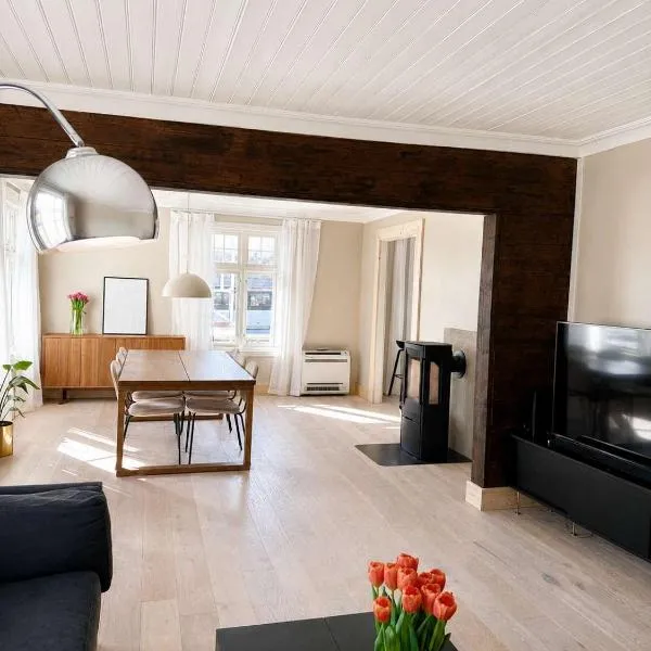 4-Bedroom Apartment: Haugesund şehrinde bir otel