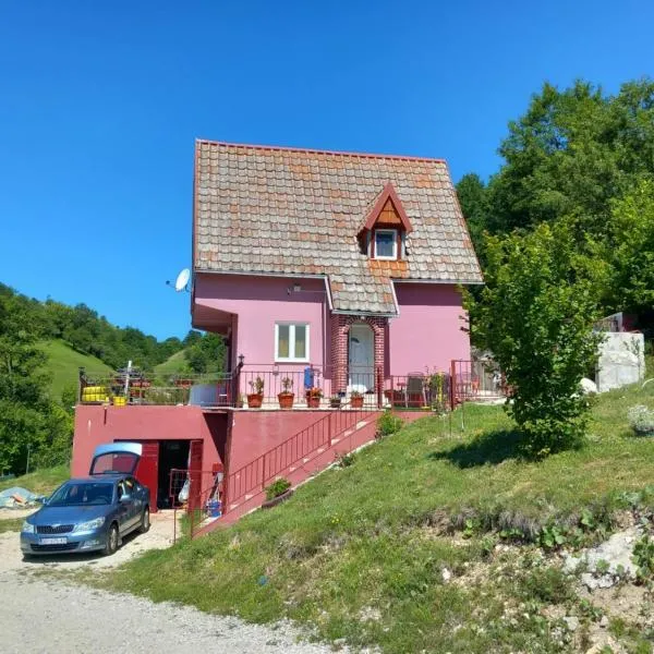 Vikendica "Oaza mira", hotel in Gacko