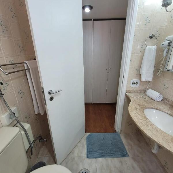 Flat com varanda a 2 quadras da Paulista - Foto 3