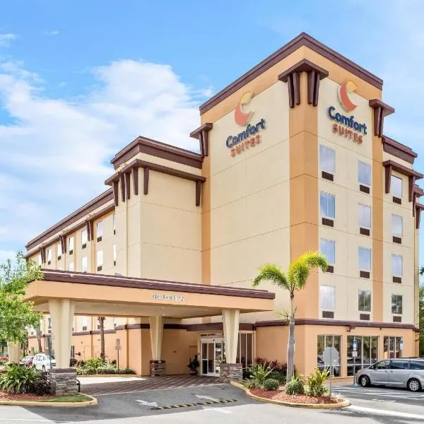 Comfort Suites Orlando International Airport, hótel í Orlando