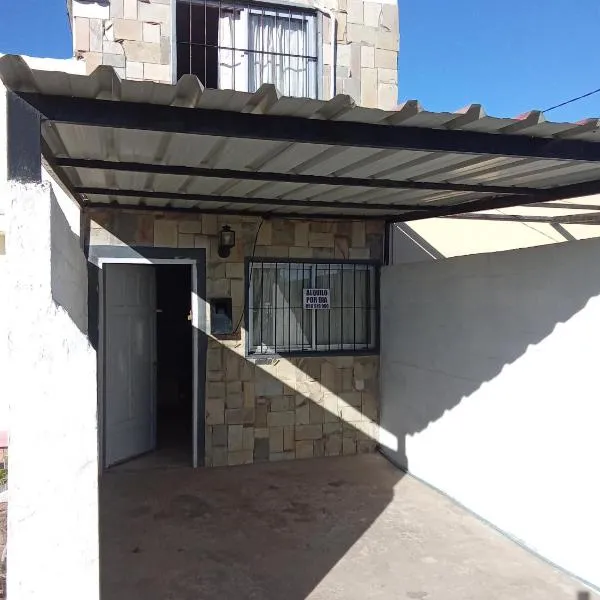 Apartamento en Carmelo con piscina, hotel en Carmelo