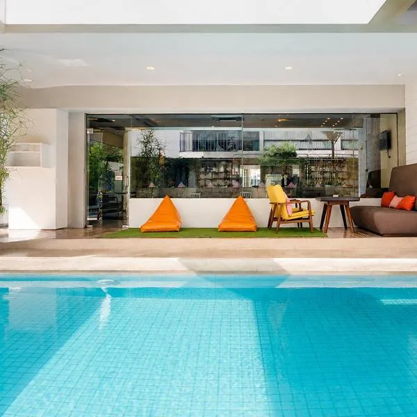Journeyhub Sukhumvit 26, Bangkok, hotel v destinaci Bangkok