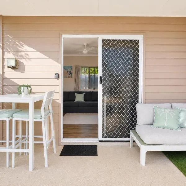 Kingscliff Spacious Beach Cottage, hotel i Kingscliff