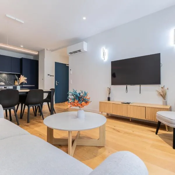 Appartements 3 Chambres de luxe 6 personnes, Centre Ville, Clim, Ascenseur、ボルドーのホテル