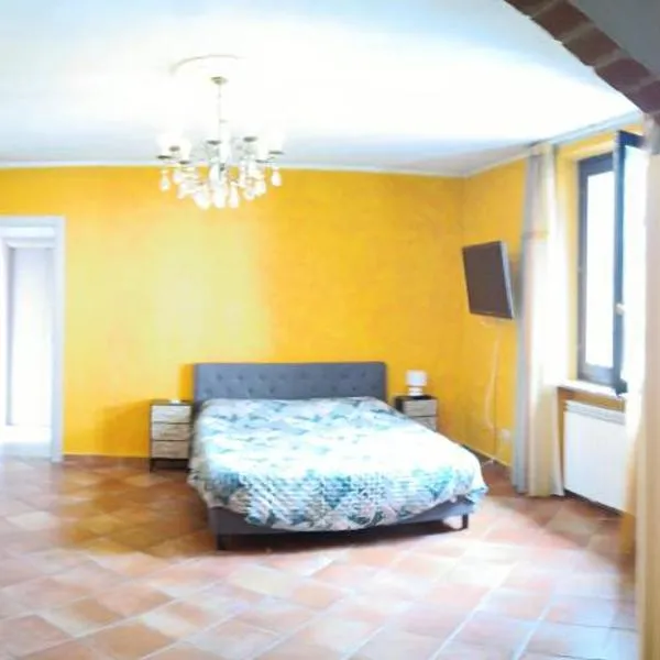 Court Inn, hotel a Galliate