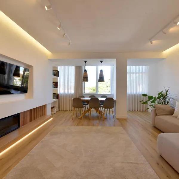 Vila apartment, free parking, hotell i Cascais