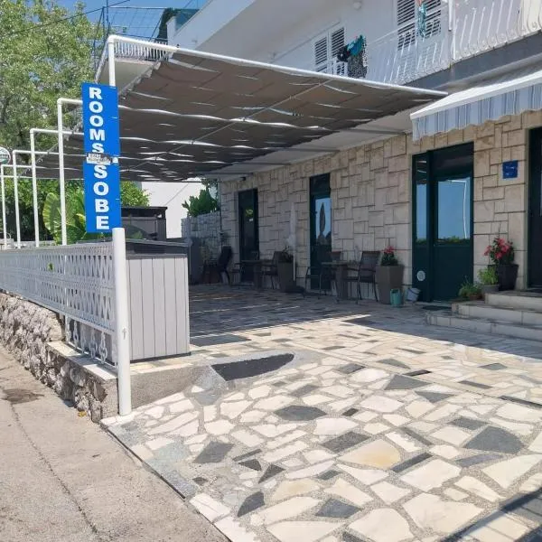 Sobe Kraft 1, hotel u Živogošću