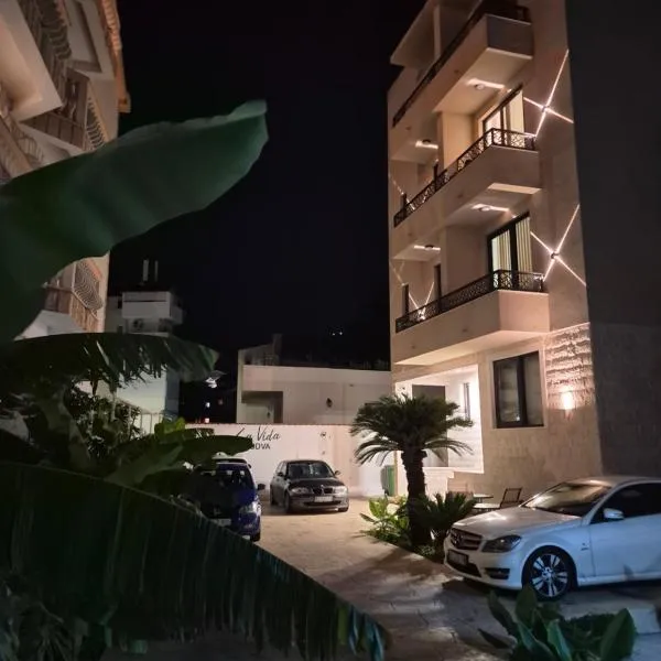 La Vida Apartments, hotel di Babalonija