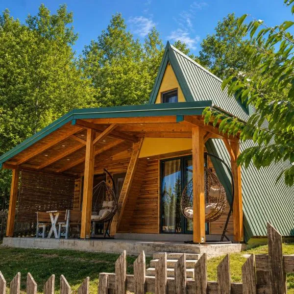 Koliba Pcelica II with private SPA, hotel em Bijelo Polje