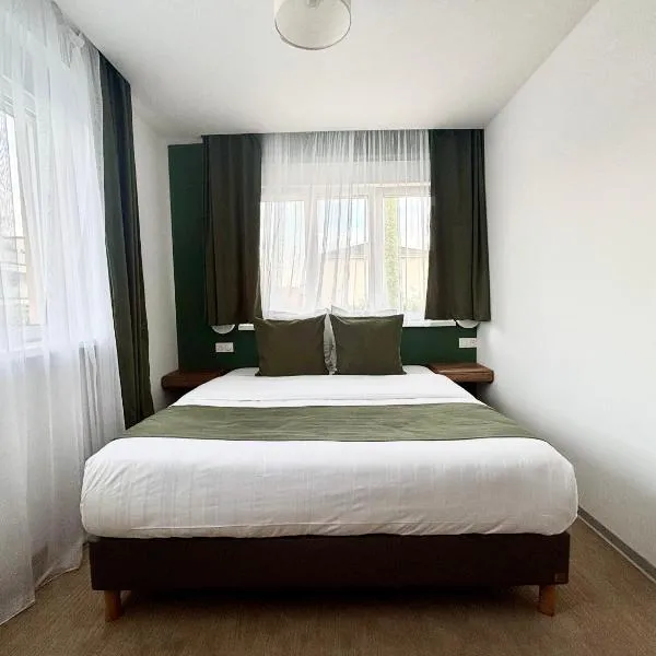 Hotel du Village、Village-Neufのホテル