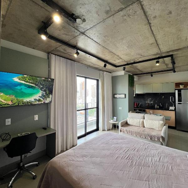 Studio 1502 com sacada, garagem e A/C - Foto 2