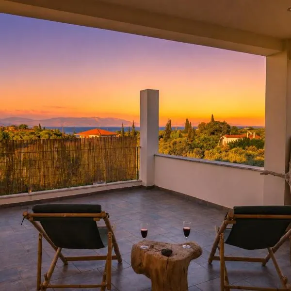 Spacious Family Villa with Outdoor Cinema & Sea View、アクラタのホテル