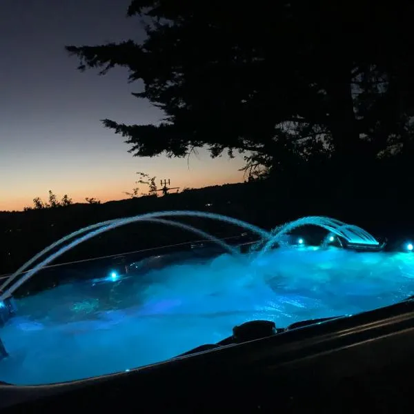 Suite 47 m2 - piscine - jacuzzi sous les étoiles, petit déjeuner, repas du soir en options, hotel a Septème