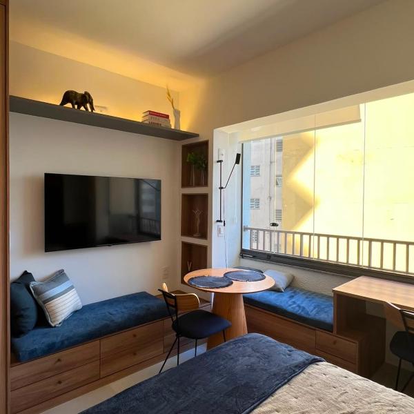 Complete and modern apartment on Rua Augusta