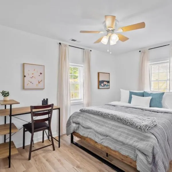 Charming, Private Abode: Serenity in Hopewell, VA!, hotel i Hopewell