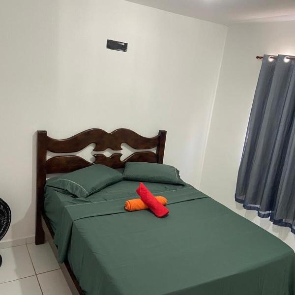 Apto confortável, condomínio região central - Foto 3