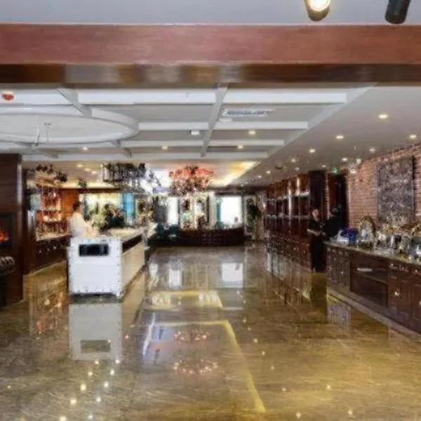 James Joyce Coffetel Golmud Huaxing Plaza Branch, hotel sa Golmud