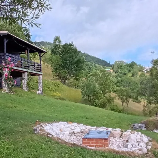 Magura Rustic Tiny House, hotel di Măgura