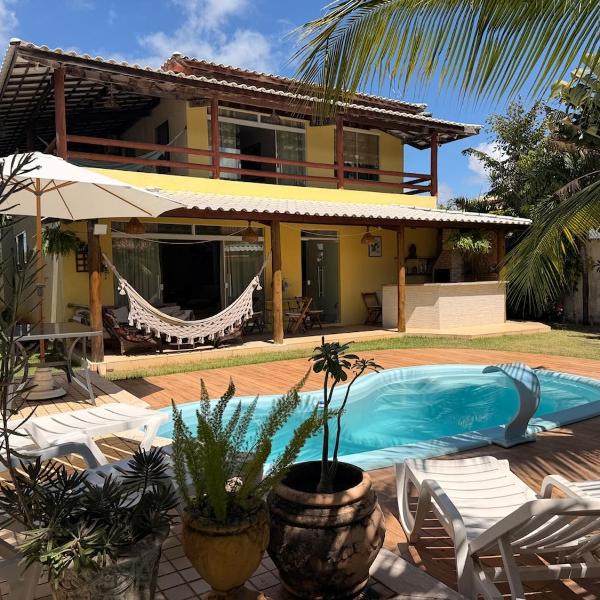 Villa Amarela
