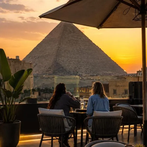 Prince Pyramid HoteLL, khách sạn ở Cairo