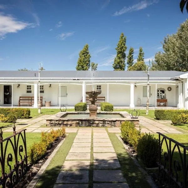 La Riviera Boutique Hotel: Aliwal North şehrinde bir otel