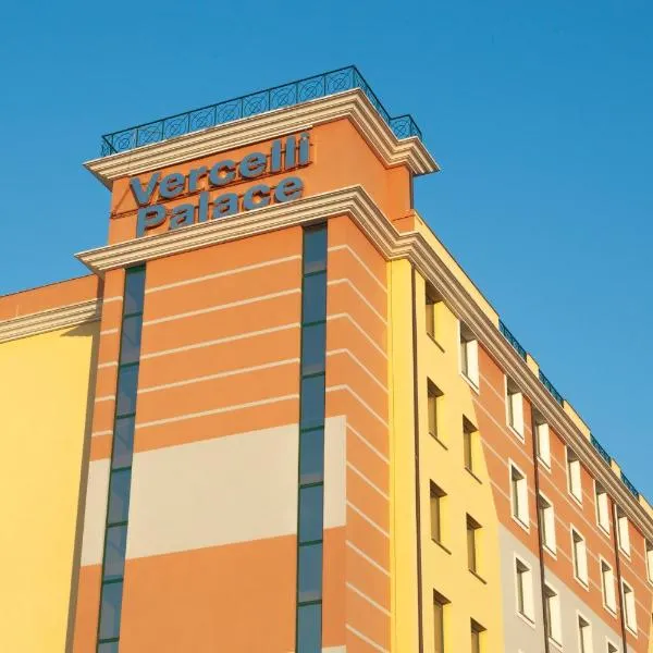 Vercelli Palace Hotel, hotel v destinácii Vercelli