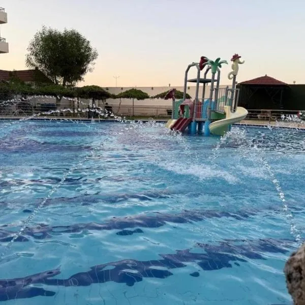منتجع شاطي الاحلام2, hotel em Iambo