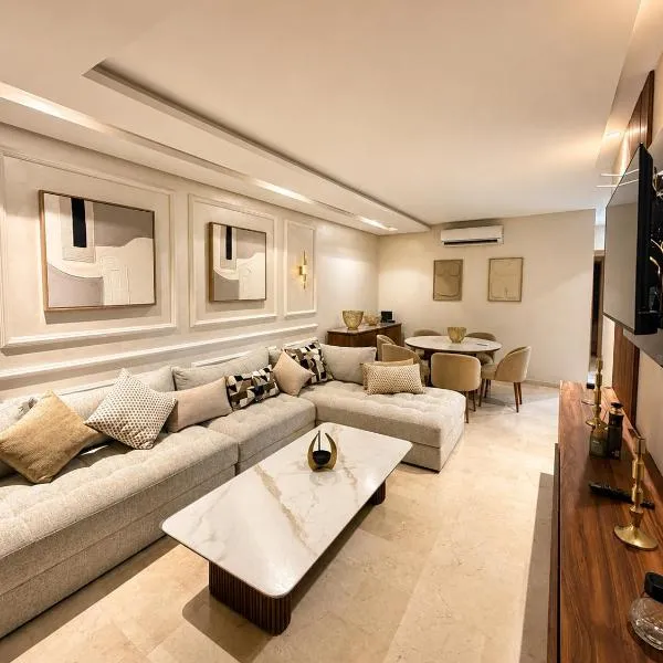 Prestigia Saphir - 3 Bedrooms, Pools & Golf, hótel í Icht