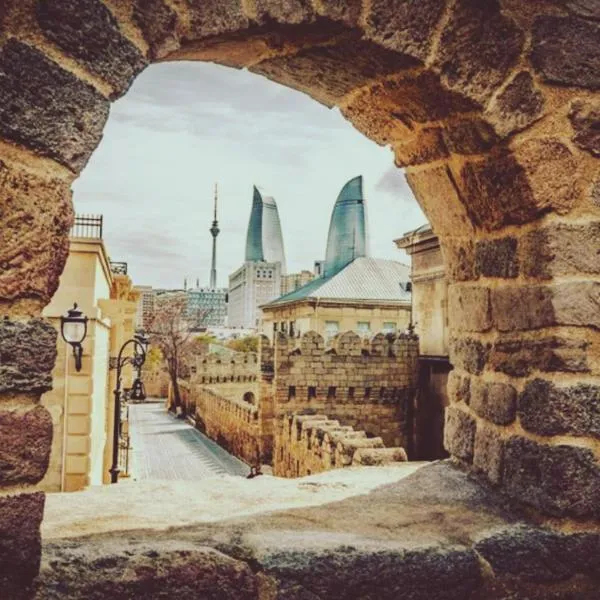 KING Old City Hostel, hotel em Baku