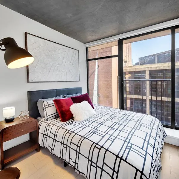 Trendy 2BR Condo - Central Location!, hotell Vancouveris