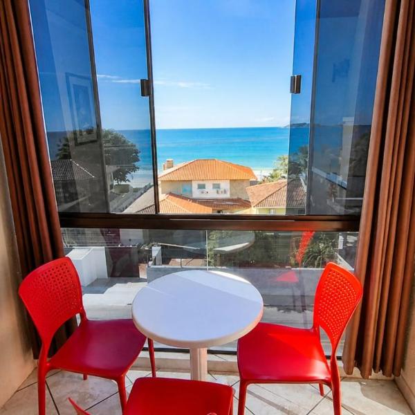 Apartamento de 1 Quarto com Vista para o Mar