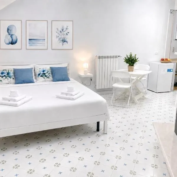 Al Castello B&B, готель у місті Еболі