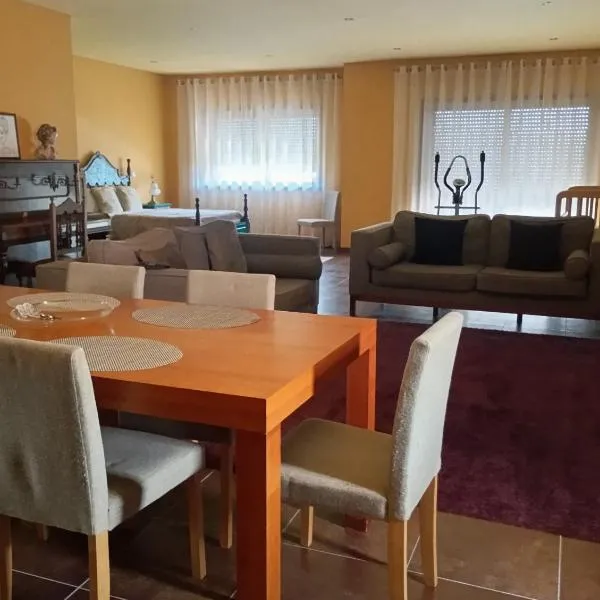 Gaia Grand Space - private 2 room stay: Perozinho şehrinde bir otel