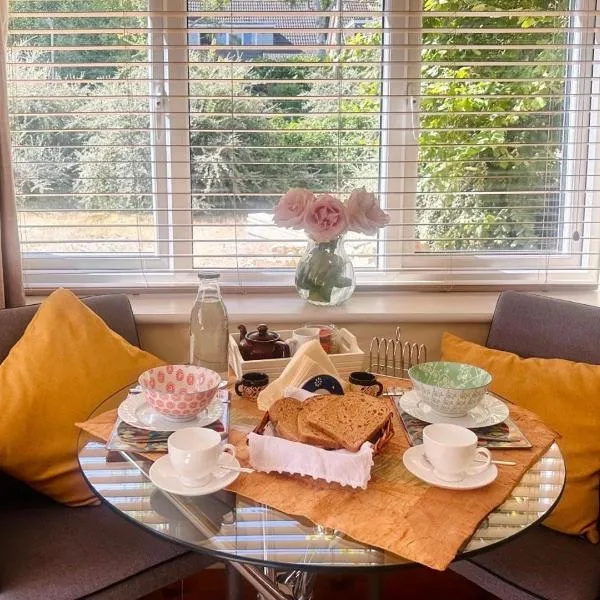 Roses Retreat, hotel a Marlow