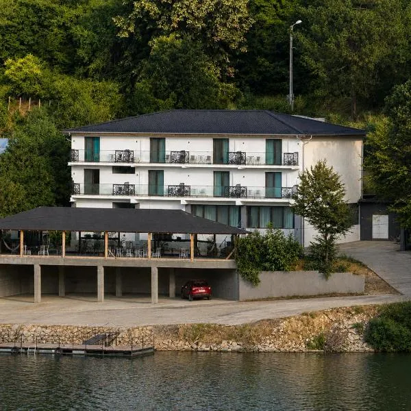 Villa Adam, hotel em Bahna