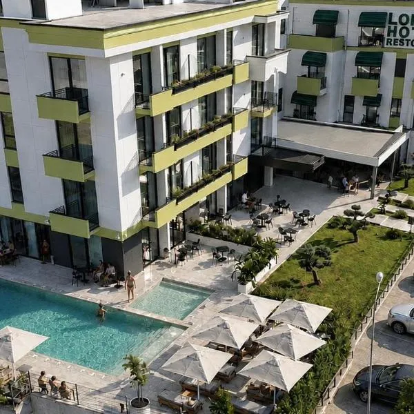 LORD Hotel, hotel en Tirana
