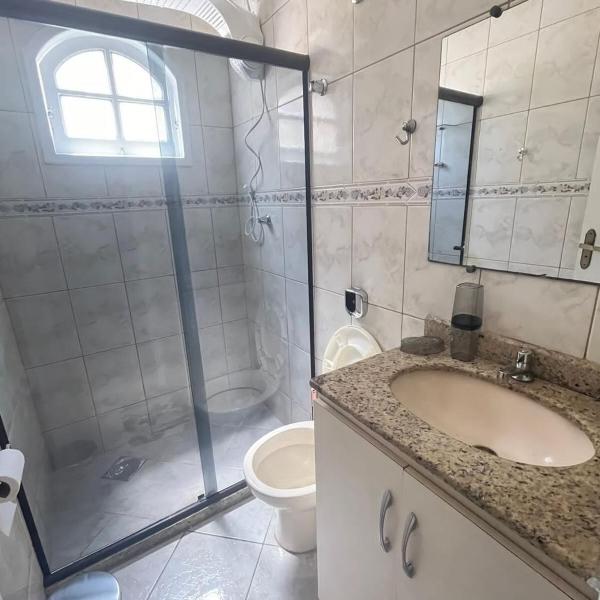 Casa Climatizada em Cabo Frio Perto do Shopping - Foto 3