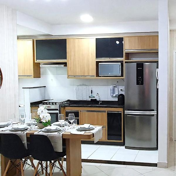 Apto 2 Completo com Varanda Gourmet, Ar Condicionado, Piscina, Sauna e Sala Jogos