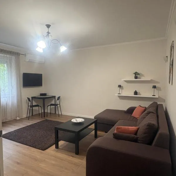 Dunaújváros में, होटल Central Relax Apartment