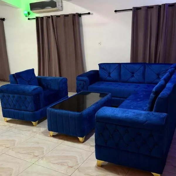 LV Cosy Apartments, hotel sa Amanfro