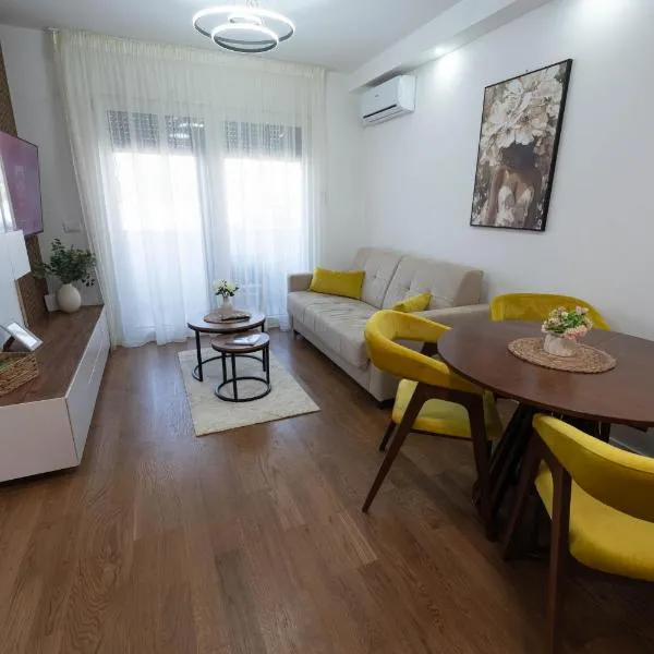 Lux apartment airport，Ledine的飯店